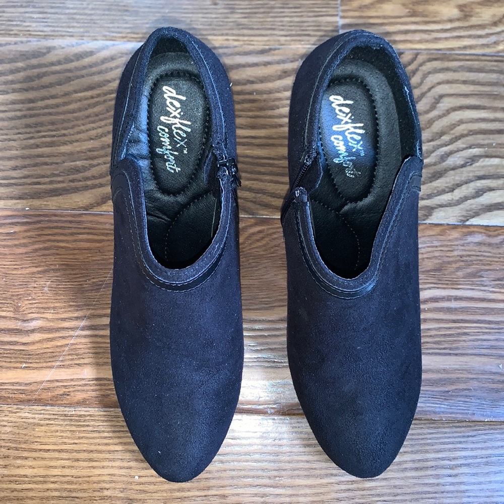 Black bootie